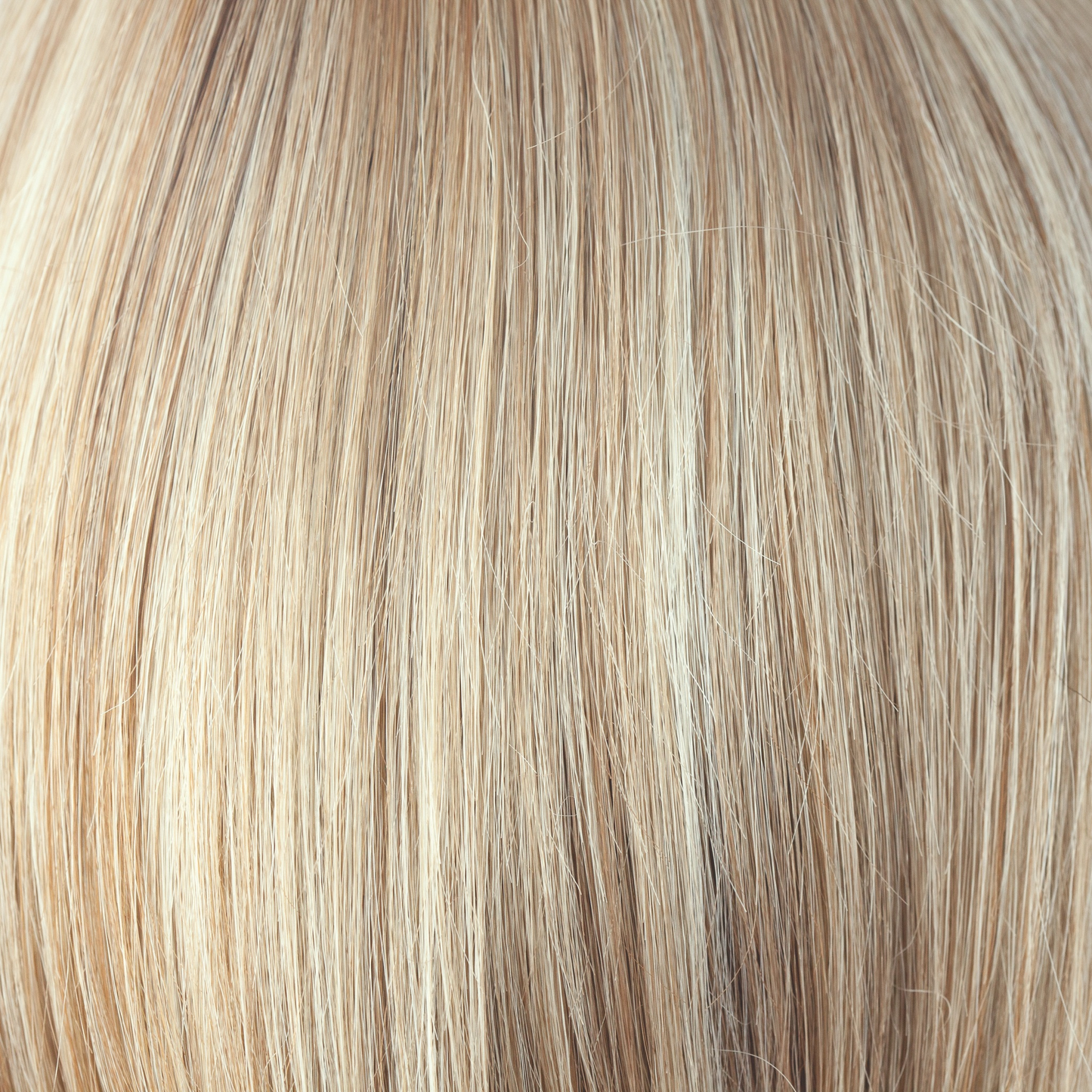 Addison Wig - 4208 Amore Collection