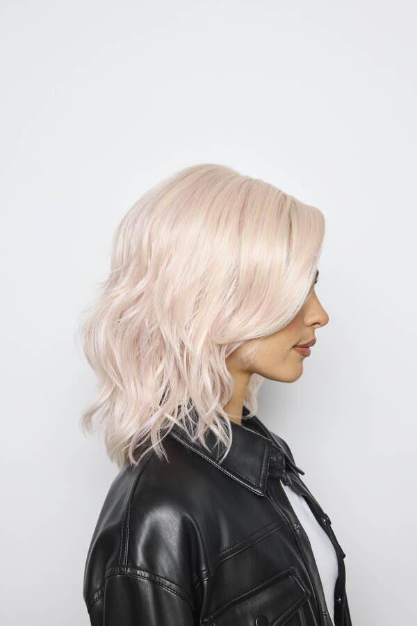 Dazzling Wavez Wig - 1513 Muse Collection