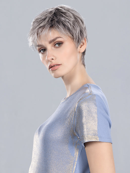 DEBBIE by Ellen Wille in METALLIC GREY ROOTED 60.51 | Pearl White, Darkest/Lightest Brown with Grey Blend with Shaded Roots