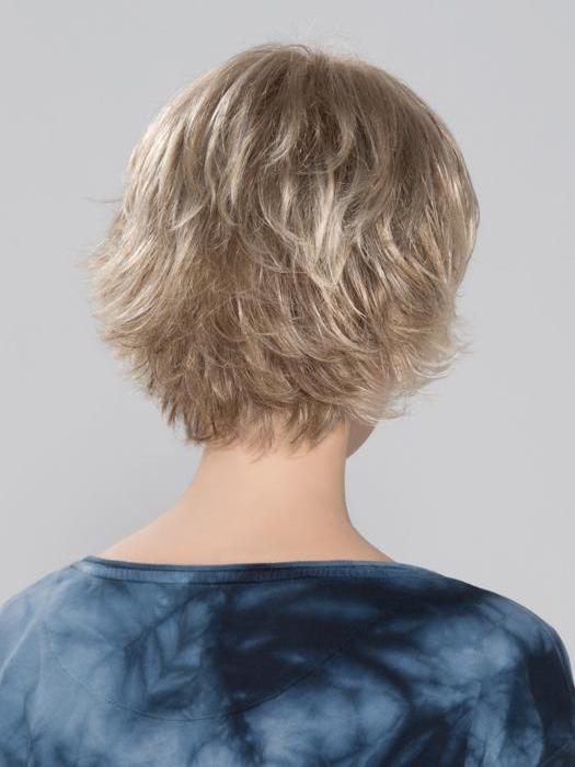DATE MONO by ELLEN WILLE in CHAMPAGNE ROOTED 24.22.14 | Lightest Ash Blonde and Light Neutral Blonde with Medium Ash Blonde Blend and Shaded Roots