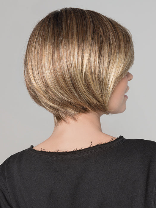 FRESH by ELLEN WILLE in LIGHT BERNSTEIN ROOTED 12.19.26 | Light Auburn, Light Honey Blonde, and Light Reddish Brown blend and Dark Roots