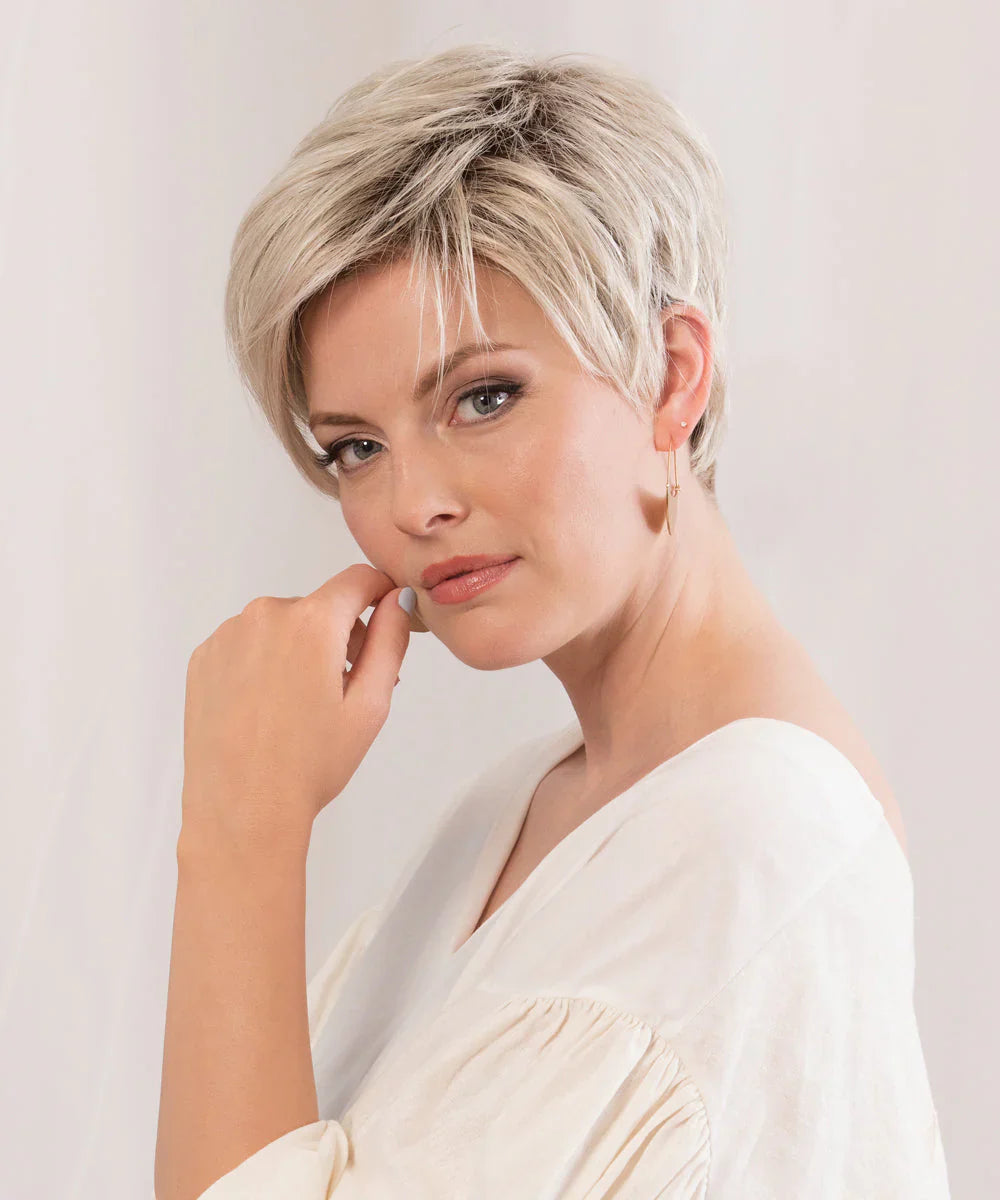 Jett shown in SUNLITBLONDE