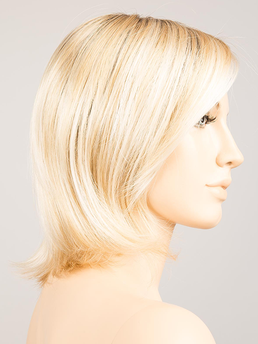 PASTEL BLONDE ROOTED 23.19.26 | Platinum, Dark Ash Blonde, and Medium Honey Blonde blends With Dark Roots