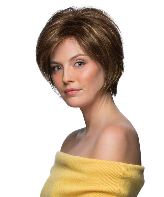 Renae shown in CARAMELKISS