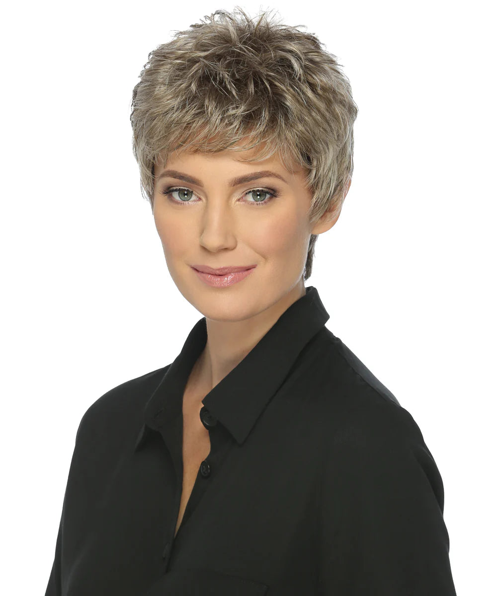 Vikki shown in R17/101