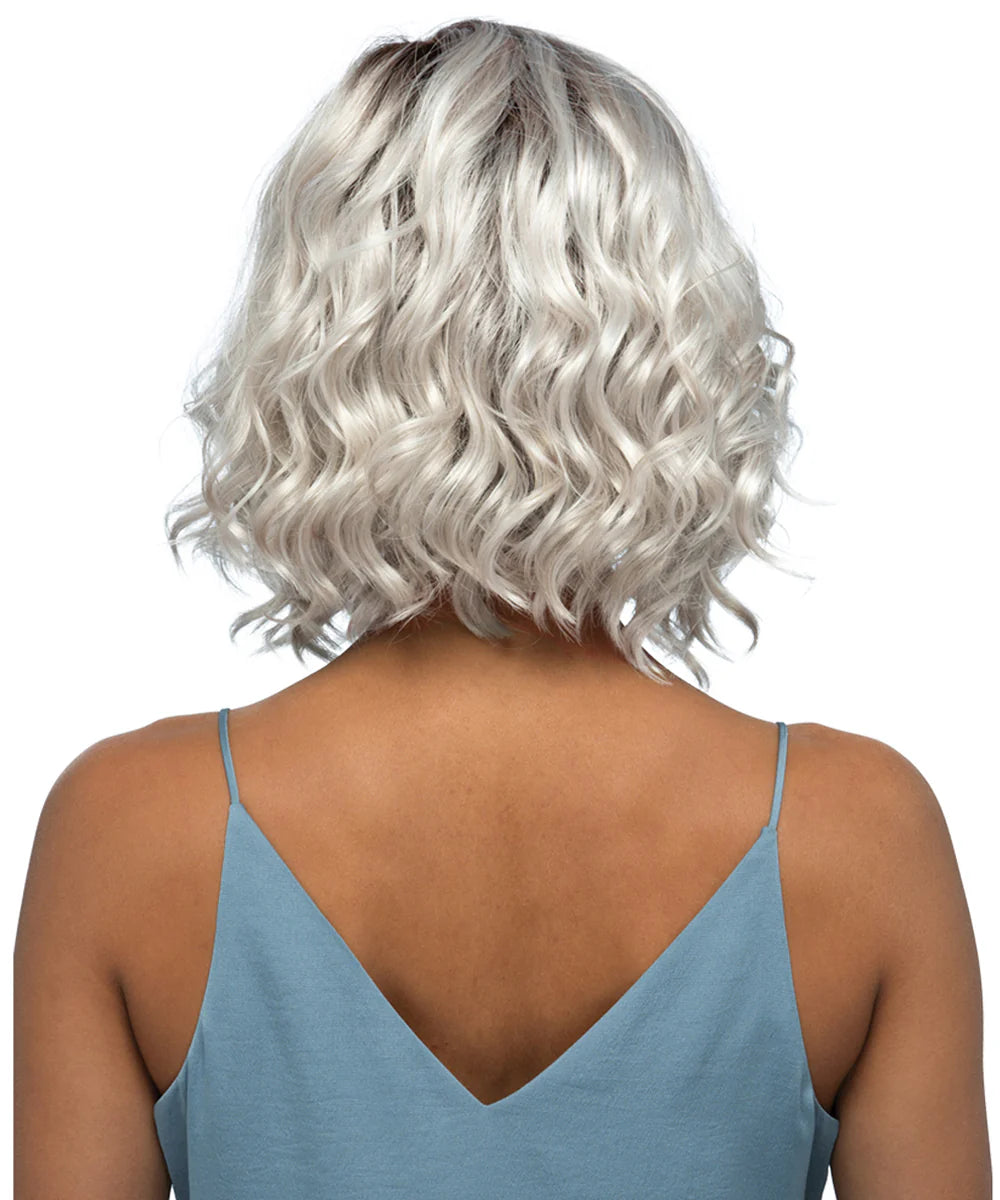 Wren shown in SILVERSUNRT8